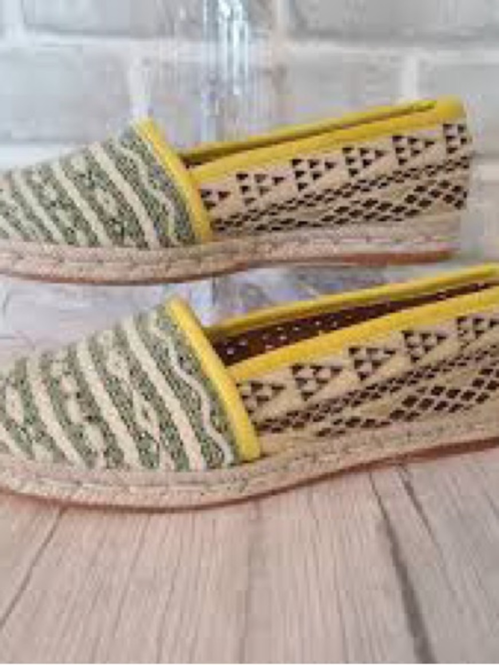 Cobra Society Molly Laser-Cut Leather & Woven Tapestry Espadrille Flats EU36